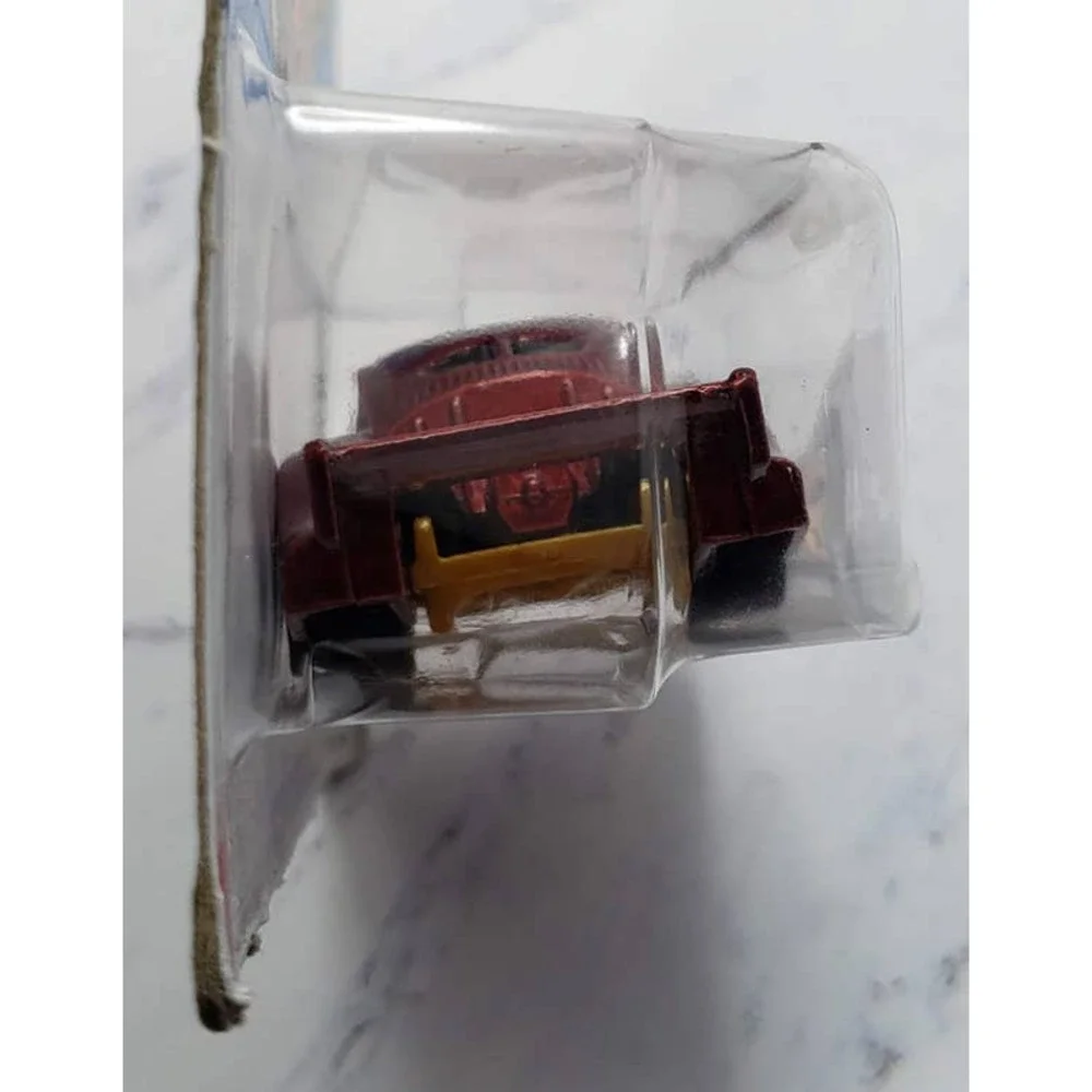 Hot Wheels Volkswagen Kafer Racer 142/250 HW Contoured 5/5 Red